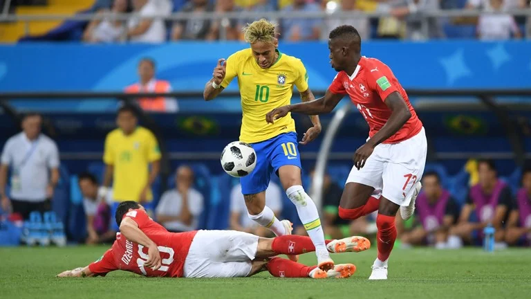 "DÇ-2018": Braziliya - İsveçrə oyunu FOTOLARda 