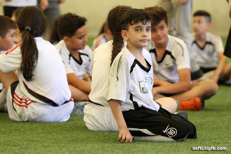 "Neftçili Yay Futbol Düşərgəsi" tamamlandı (FOTOLAR) 