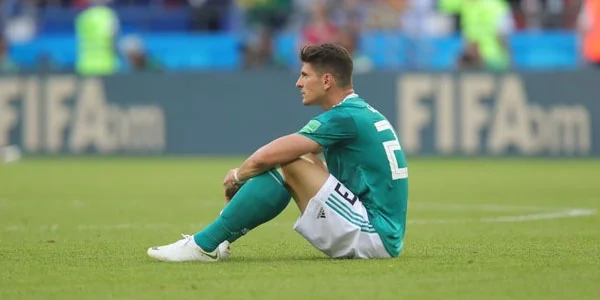 Dünya şokda: son çempion "DÇ-2018"dən kənarlaşdırıldı  