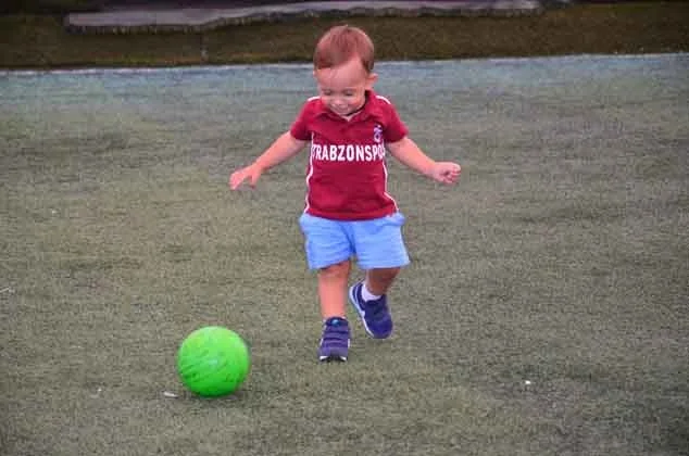 Dünyanın ən gənc transferi: 6 aylığında müqavilə imzaladılar - FOTO 