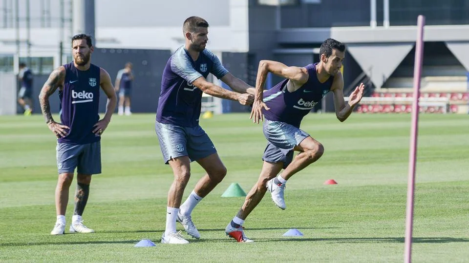 Messi əvəzedici komandada - FOTOLAR 