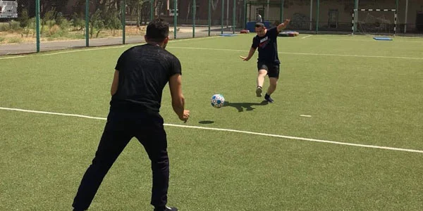 Azərbaycanda daun sindroumlulardan ibarət futbol komandası yaradılır - FOTOLAR 