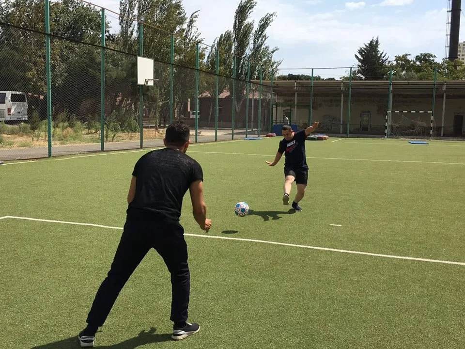 Azərbaycanda daun sindroumlulardan ibarət futbol komandası yaradılır - FOTOLAR 