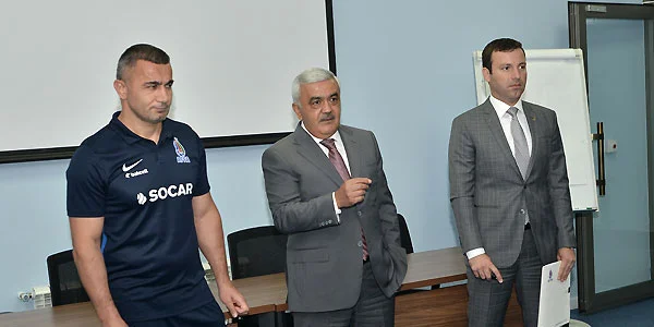 Rövnəq Abdullayev millinin üzvləri ilə görüşüb - FOTOLAR 