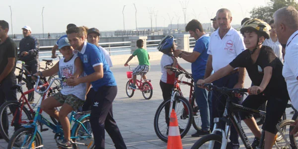 Autizmlilər arasında velosiped yarışı keçirildi - FOTOLAR 