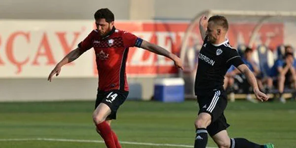 "Qarabağ"dan 4 qol, "Sumqayıt"dan əzmkar qələbə 