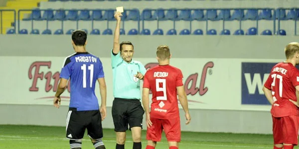 "Qarabağ" "Zirə"ni udub, "Neftçi"yə şərik oldu 