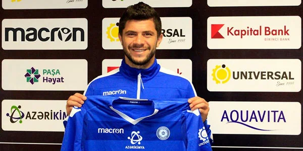 "Sumqayıt" sabiq futbolçusunu heyətinə qatdı - FOTO 
