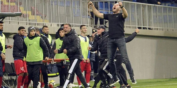 "Neftçi" xal itirdi, "Səbail" darmadağın etdi 
