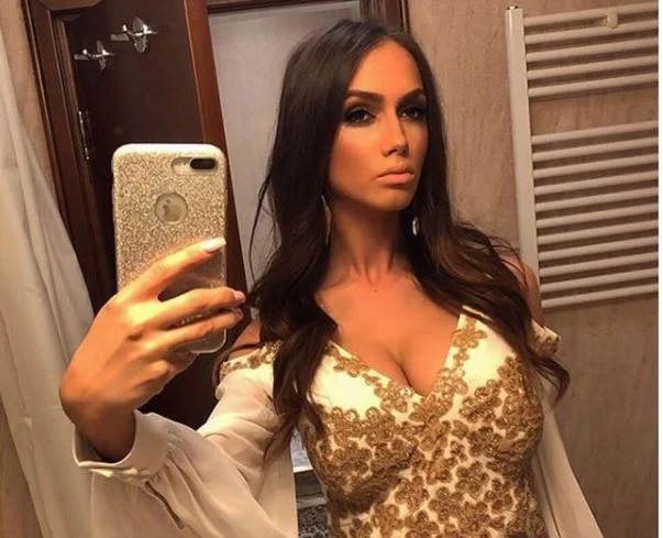 21 yaşlı taekvandoçu "Instagram"ı "partlatdı" - FOTOLAR 