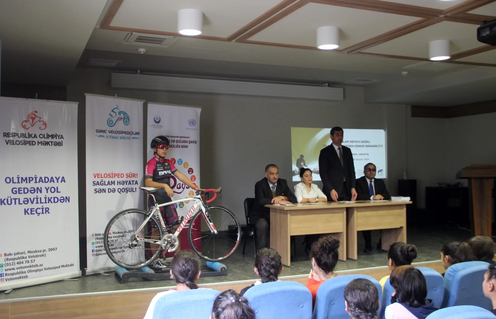 “Velosiped idmanında gender bərabərliyi” mövzusunda təlimlər başa çatdı - FOTOLAR 