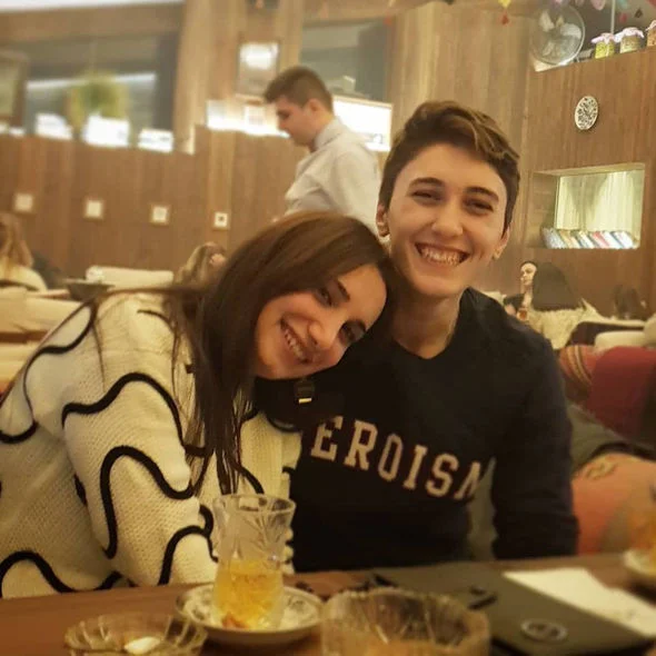 Məşhur xanım idmançımız həmcinsi ilə nişanlanıb - İDDİA/FOTO 