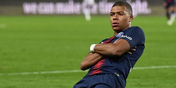 Dünyanın ən bahalı futbolçusu: Nə Messi, nə Ronaldo... - SİYAHI 
