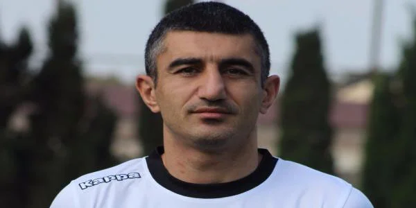 Sadiqov böyük futbola qayıdır 