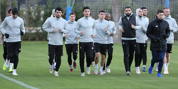 Qurban Qurbanovun oğlu “Qarabağ”ın əsas komandasında - FOTOLAR 