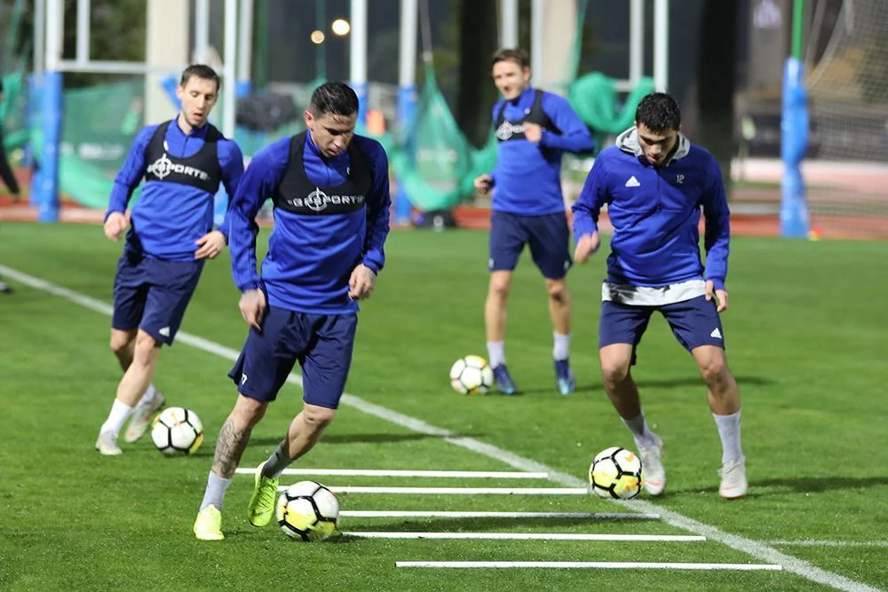 Yeni transfer "Qarabağ"a qoşuldu - FOTOLAR 