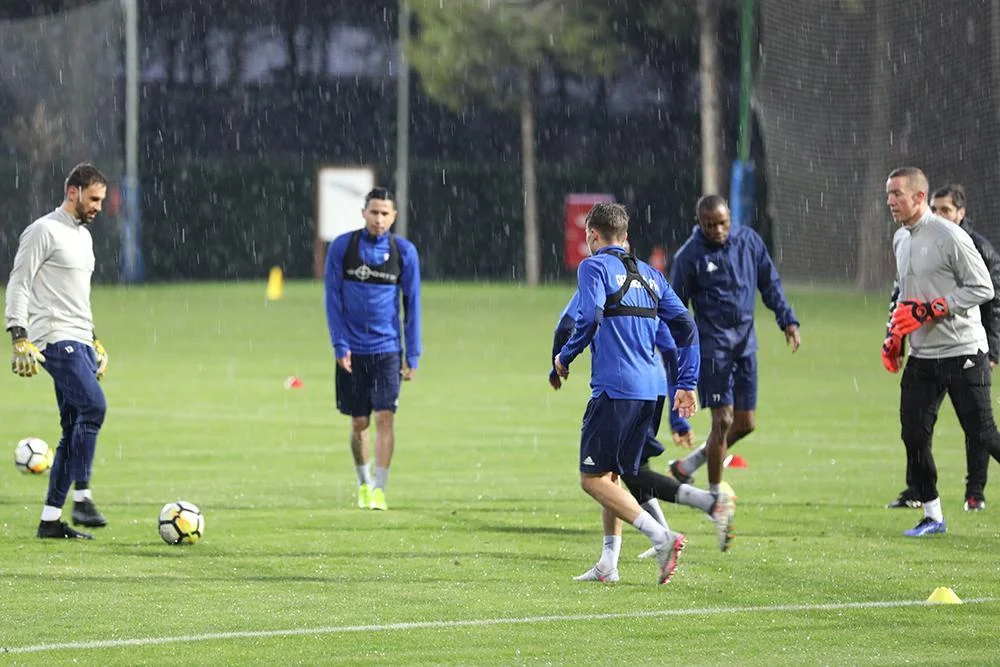Yeni transfer "Qarabağ"a qoşuldu - FOTOLAR 