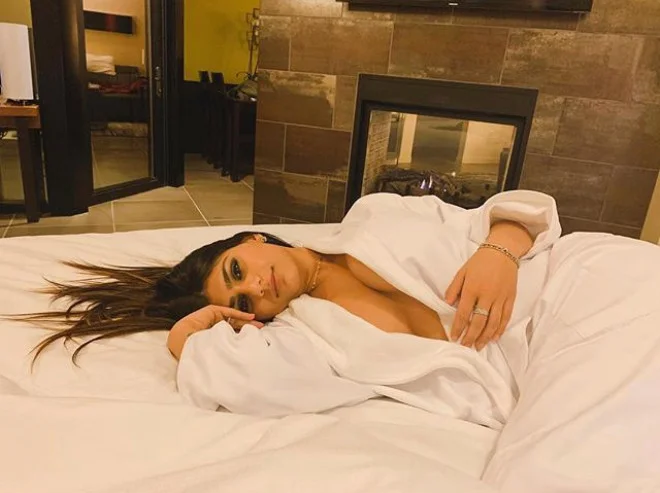 Məşhur ərəb porno ulduz “pensiyaya” çıxdı, futbolda işə başlayır - FOTOLAR 