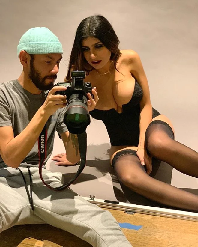 Məşhur ərəb porno ulduz “pensiyaya” çıxdı, futbolda işə başlayır - FOTOLAR 