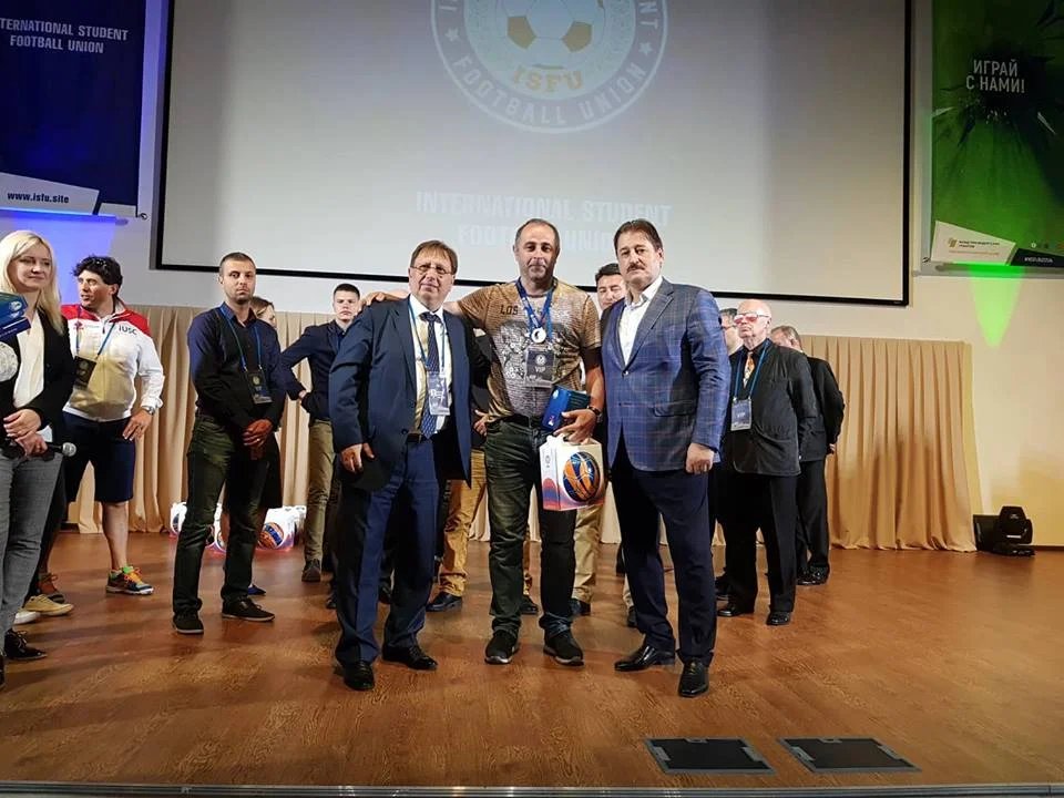 "Bu informasiyaları mətbuata ötürən yazıq adamdı" - MÜSAHİBƏ 