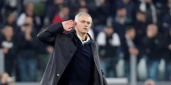"Mançester Yunayted" Mourinyoya verdiyi təzminatın məbləğini açıqladı 
