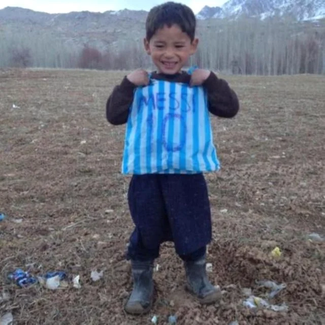 Messi ilə görüşən uşağın həyatı cəhənnəmə döndü: ölümlə hədələnir - FOTO 
