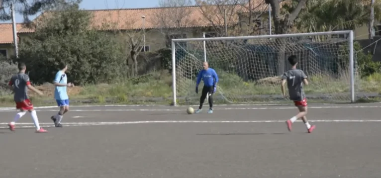 Futbolçu oyun zamanı stadiondan helitopkerlə qaçırıldı - FOTO/VİDEO 