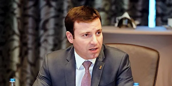 Elxan Məmmədov Gəncədə: onun yeni kadrı “yeyinti"yə” görə qovulub 