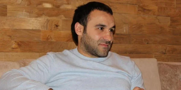 Fariz Məmmədov: “Mən boksa həyatda qalmaq üçün qayıtdım” 