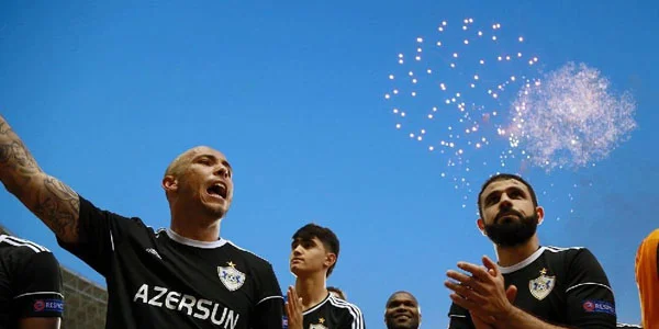 "Qarabağ"ın çempionluq atəşfəşanlığı - FOTOLAR 