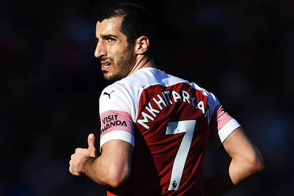 “Arsenal” Henrix Mxitaryanı Bakıya gətirməyəcək - RƏSMİ 