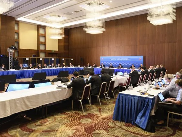 Bakıda ilk dəfə UEFA İcraiyyə Komitəsinin iclası keçirildi - FOTOLAR 