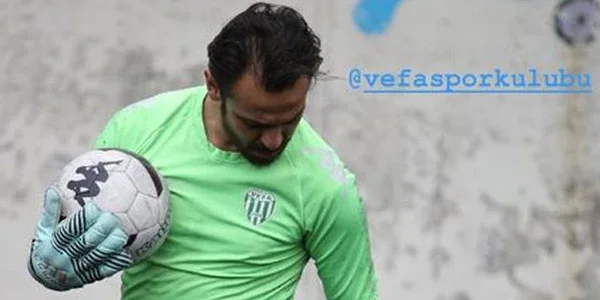 "Çukur"un Vartolusu futbola döndü - FOTOLAR 