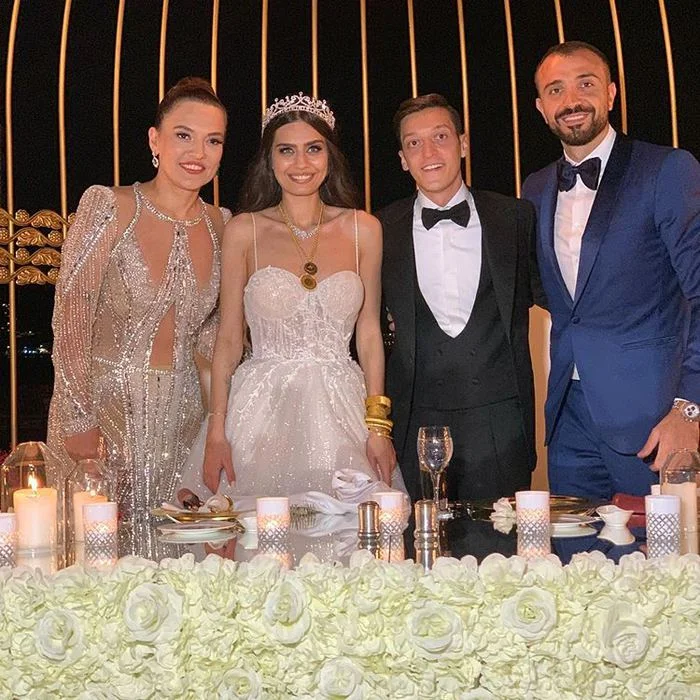 Məsut Özilin toyundan FOTOLAR 