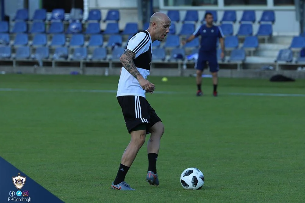 "Qarabağ"da ikitərəfli oyun - FOTOLAR 