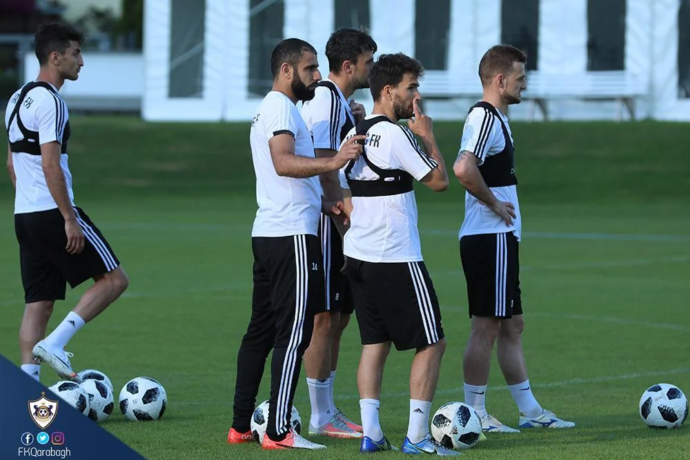 "Qarabağ"da ikitərəfli oyun - FOTOLAR 
