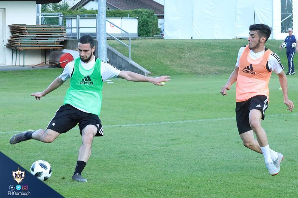 "Qarabağ"ın yeni transferi məşqlərə başladı - FOTOLAR 
