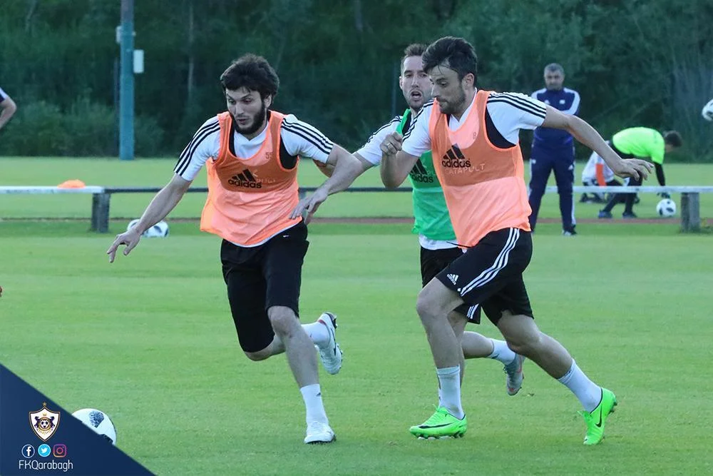 "Qarabağ"ın yeni transferi məşqlərə başladı - FOTOLAR 