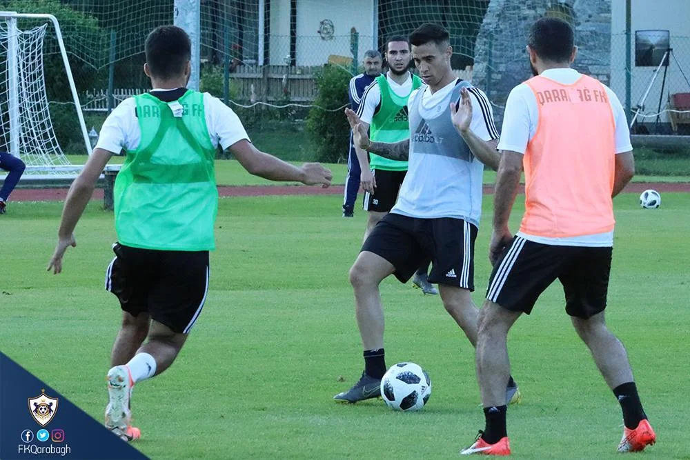 "Qarabağ"ın yeni transferi məşqlərə başladı - FOTOLAR 