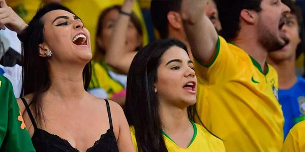 Braziliyalılar coşdu - FOTOLAR 