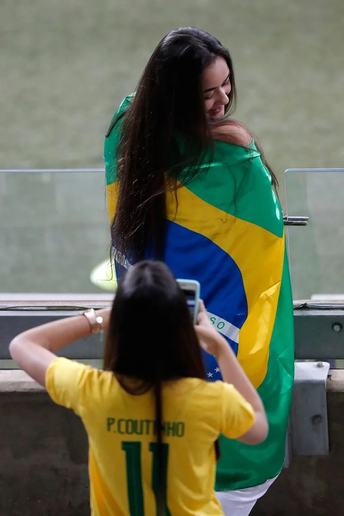 Braziliyalılar coşdu - FOTOLAR 
