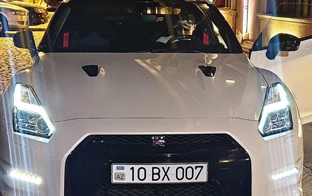 “Qarabağ”ın futbolçusunun 250 minlik yeni avtomobili - FOTOLAR 