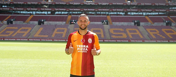 Bir gündə 4 transfer: Falkaonun maaşı açıqlandı 