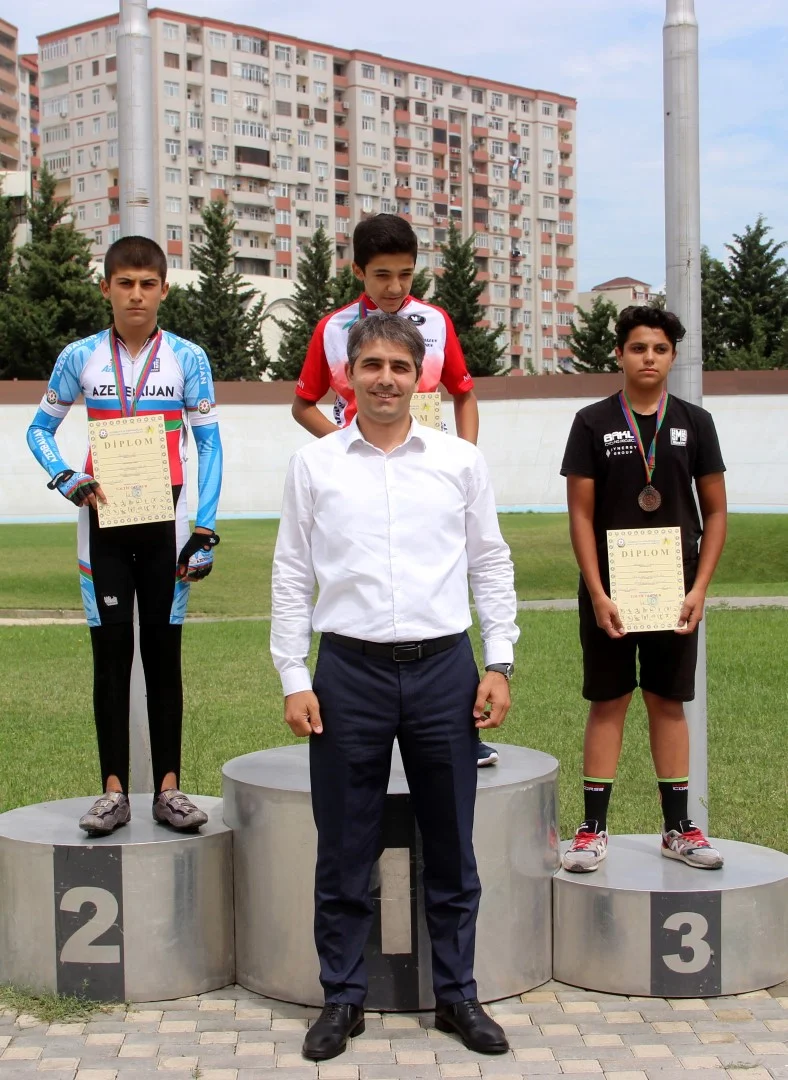 Trek üzrə ölkə çempionları müəyyənləşib - FOTOLAR 