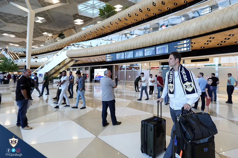 "Qarabağ"ın yeni transferi Bakıya gəldi - FOTOLAR 