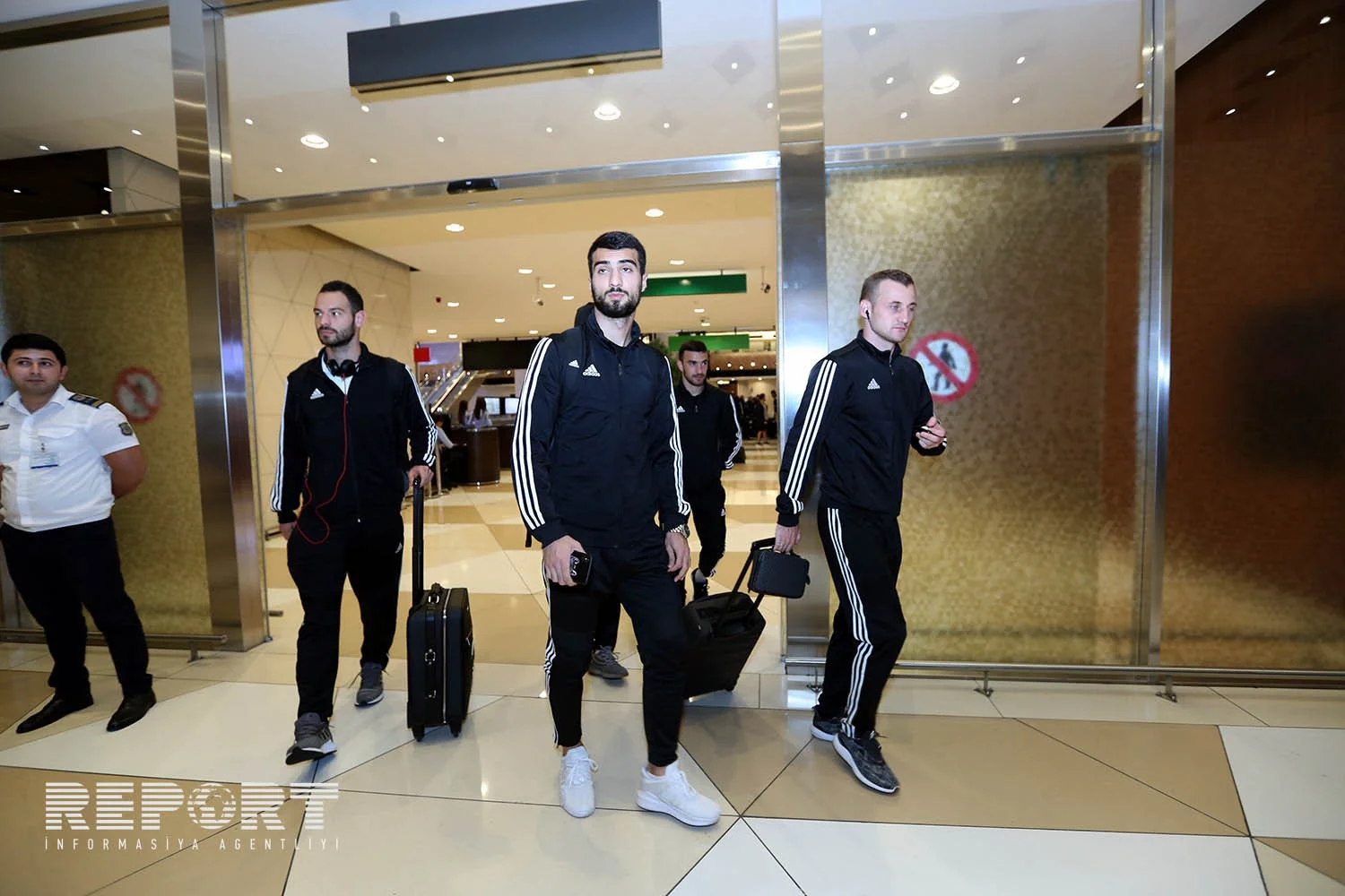 "Qarabağ" Bakıya qayıdıb - FOTOLAR 