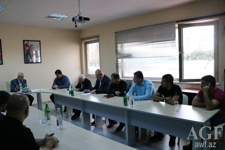 Millimizin türk məşqçisi istefaya göndərildi, rusiyalı gətirildi - FOTOLAR 
