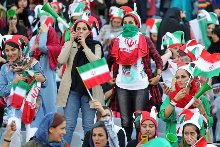 İran qadınları 40 il sonra... - FOTOLAR 