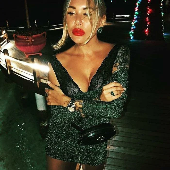 Qalmaqallı gözəl klub prezidenti oldu - FOTOLAR 