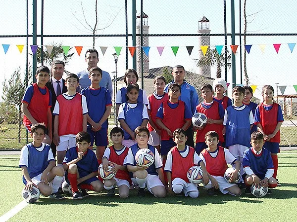 Təhsillə idmanı birləşdirən körpü: Bölgələrdə uşaq futbolu necə inkişaf etdirilir? - ARAŞDIRMA 